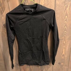 FIGS Women’s Salta Seamless Underscrub top